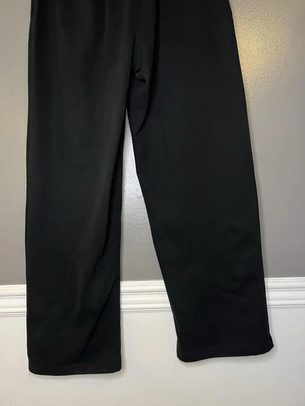 Illume Sweatpants Heavyweight Mens Medium Black Fleece Straight Leg Elastic